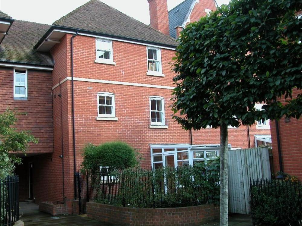 Charter Court Villa Salisbury Dış mekan fotoğraf