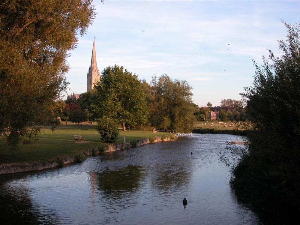 Charter Court Villa Salisbury Dış mekan fotoğraf